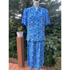 Vintage plus size Volup 1980s 2 piece set skirt and top